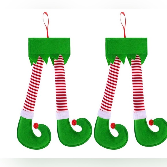 STUCK IN THE TRUCK ELF CHRISTMAS DECOR CAR - Picture 3 of 5